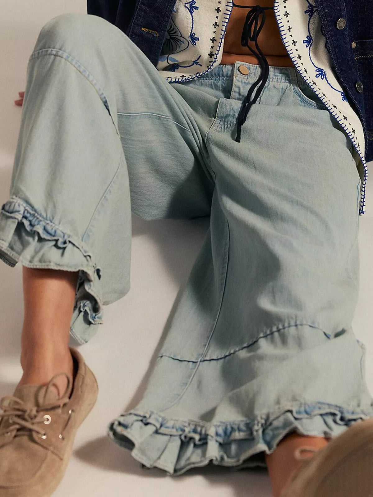 Wide-leg Ruffle Hem Jeans (8)
