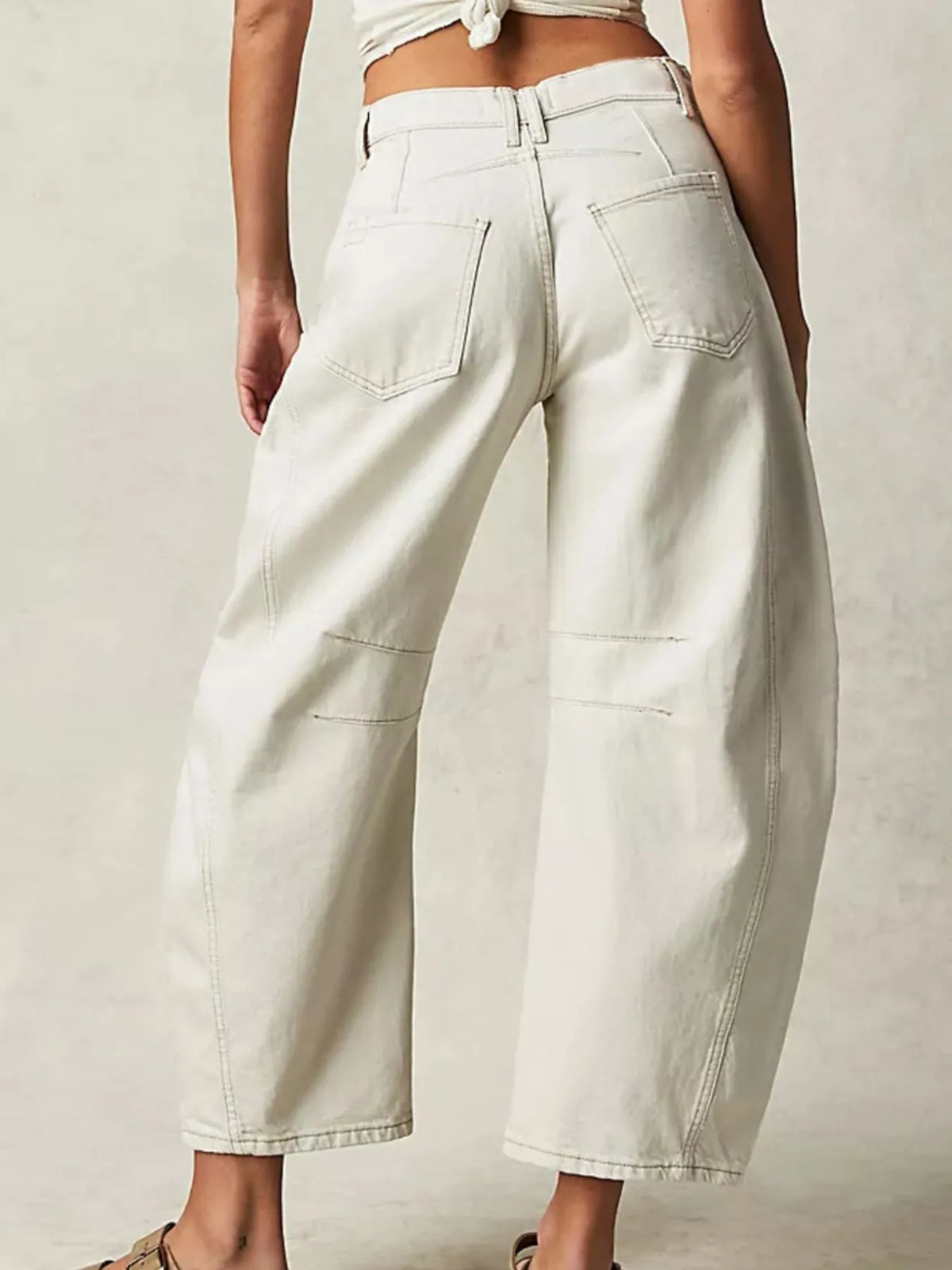 Wide Leg Relaxed Fit Jeans (15)