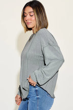 Full Size Ribbed Round Neck Long Sleeve T-shirt (12)