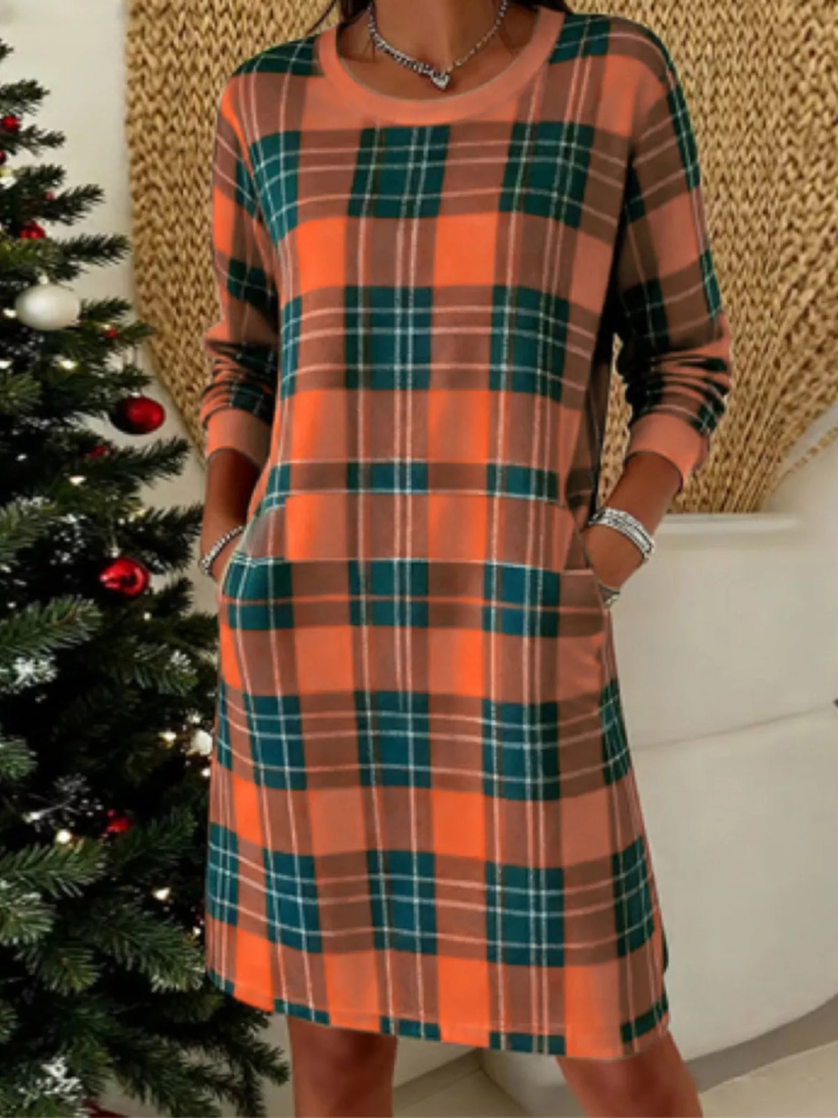 Full Size Plaid Long Sleeve Crew Neck Dress Pockets Plus (5)