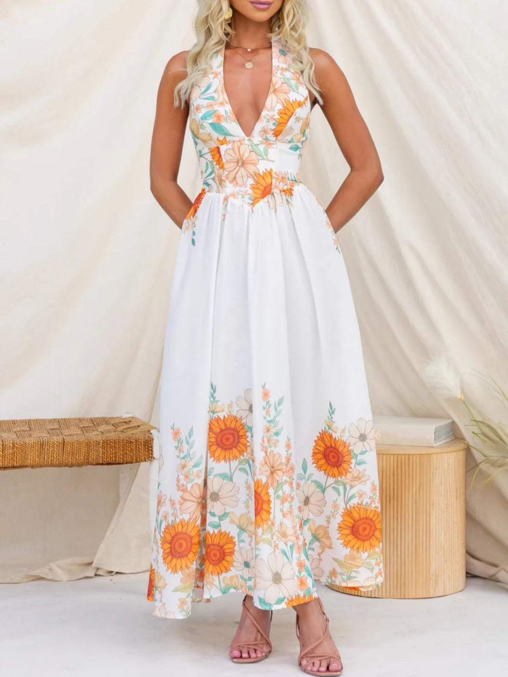 Floral Print Halter Neck Maxi Dress (4)