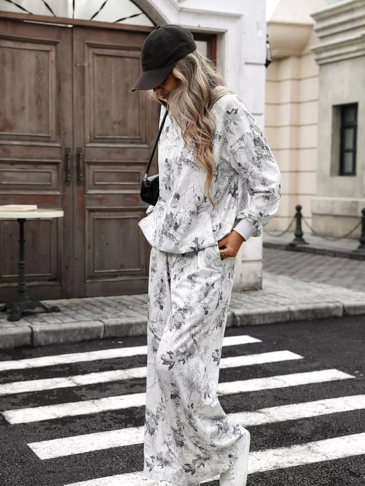 Printed Long Sleeve Hoodie Pants Set (10)