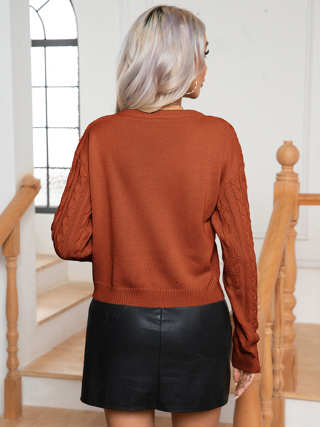 Cable-knit Round Neck Long Sleeve Sweater (9)