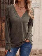 V-neck Long Sleeve T-shirt (17)
