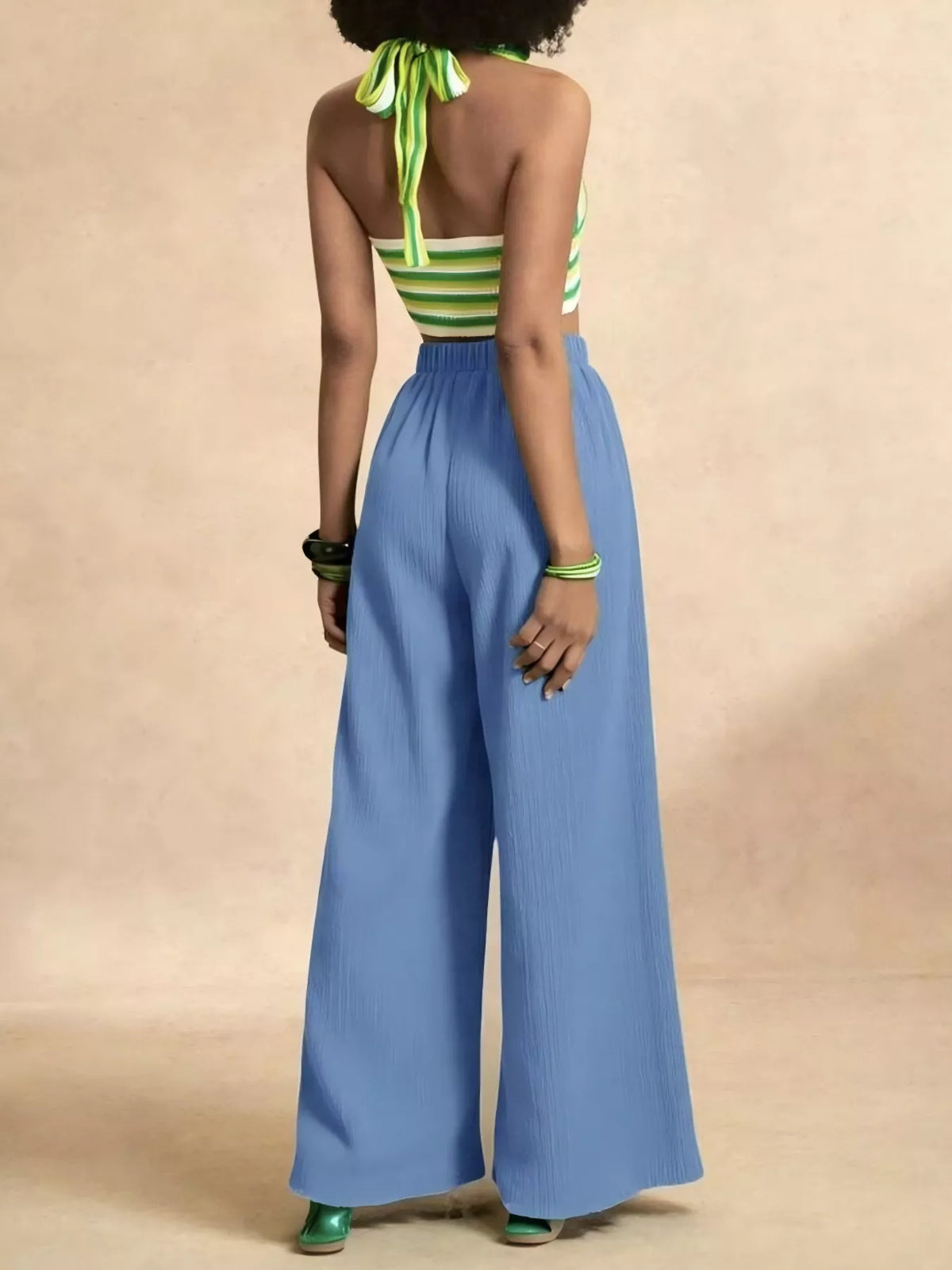 High-waisted Wide-leg Pants (2)