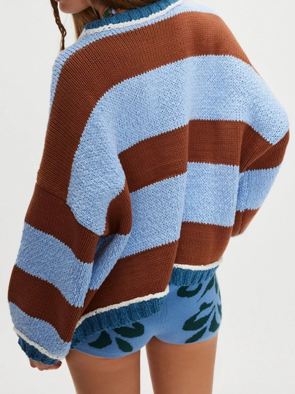 Block Round Neck Sweater (11)