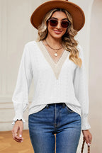 Eyelet V-neck Flounce Sleeve T-shirt (2)