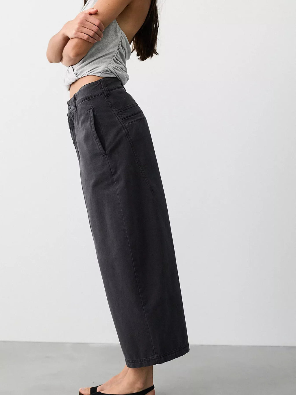 Wide-leg Cropped Jeans (8)