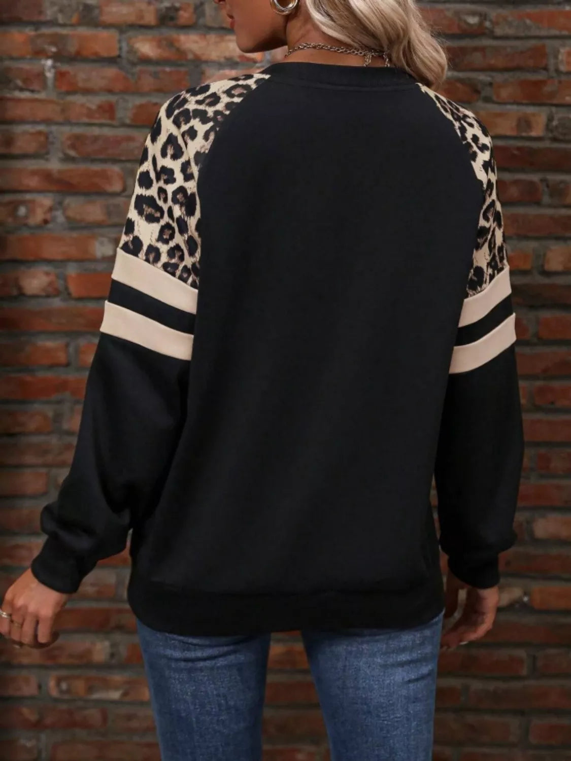 Leopard Raglan Sleeve Striped Sweatshirt (6)