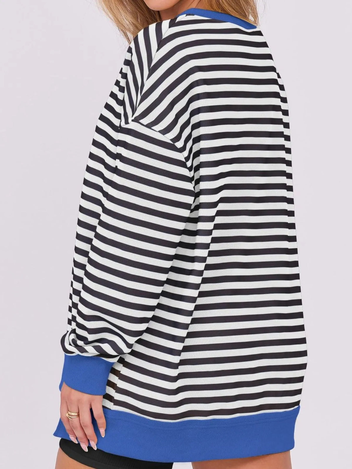 Notched Long Sleeve Oversized Sweatshirt (9)