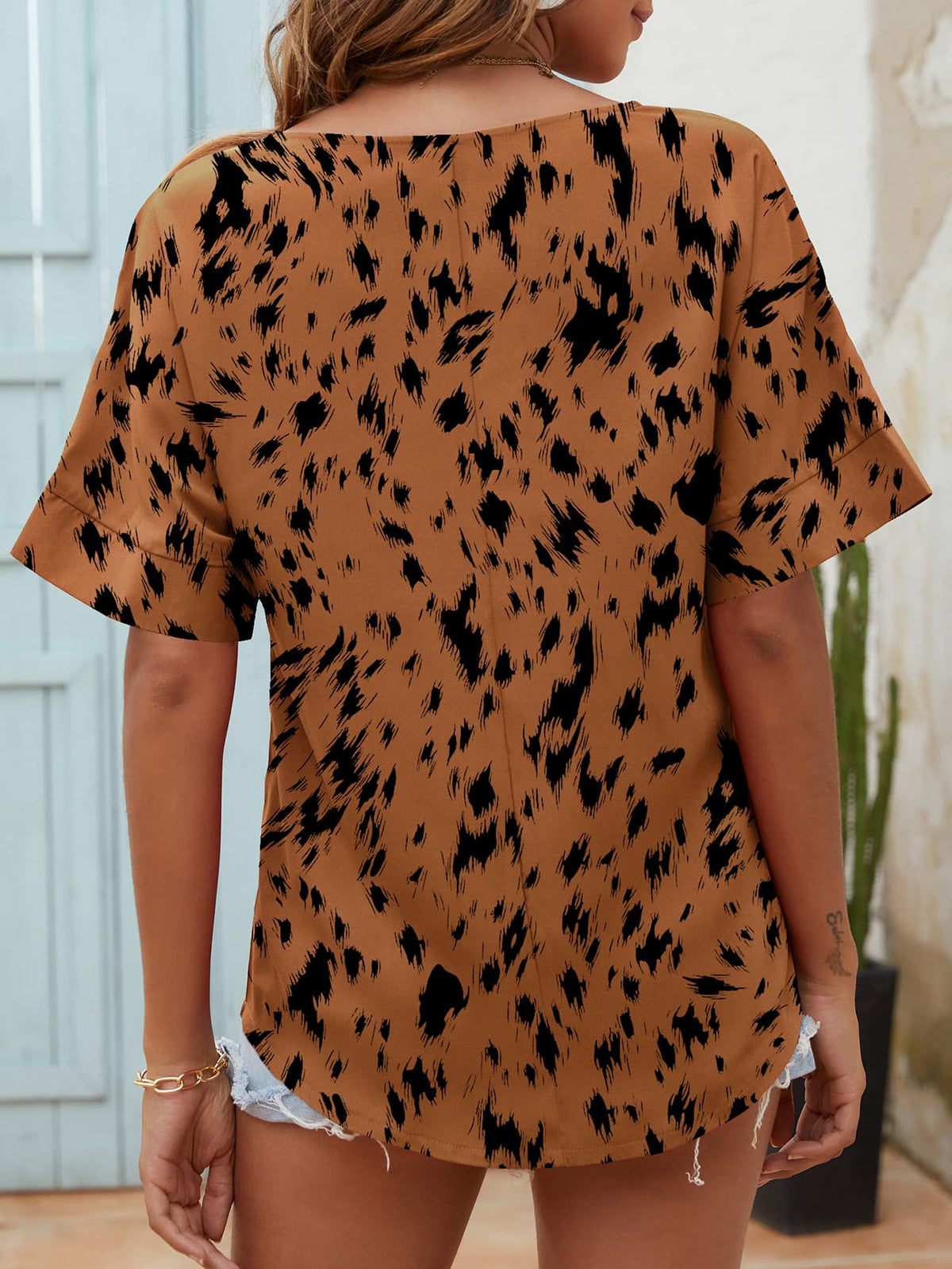 Printed Notched Neck Half Sleeve Blouse (16)