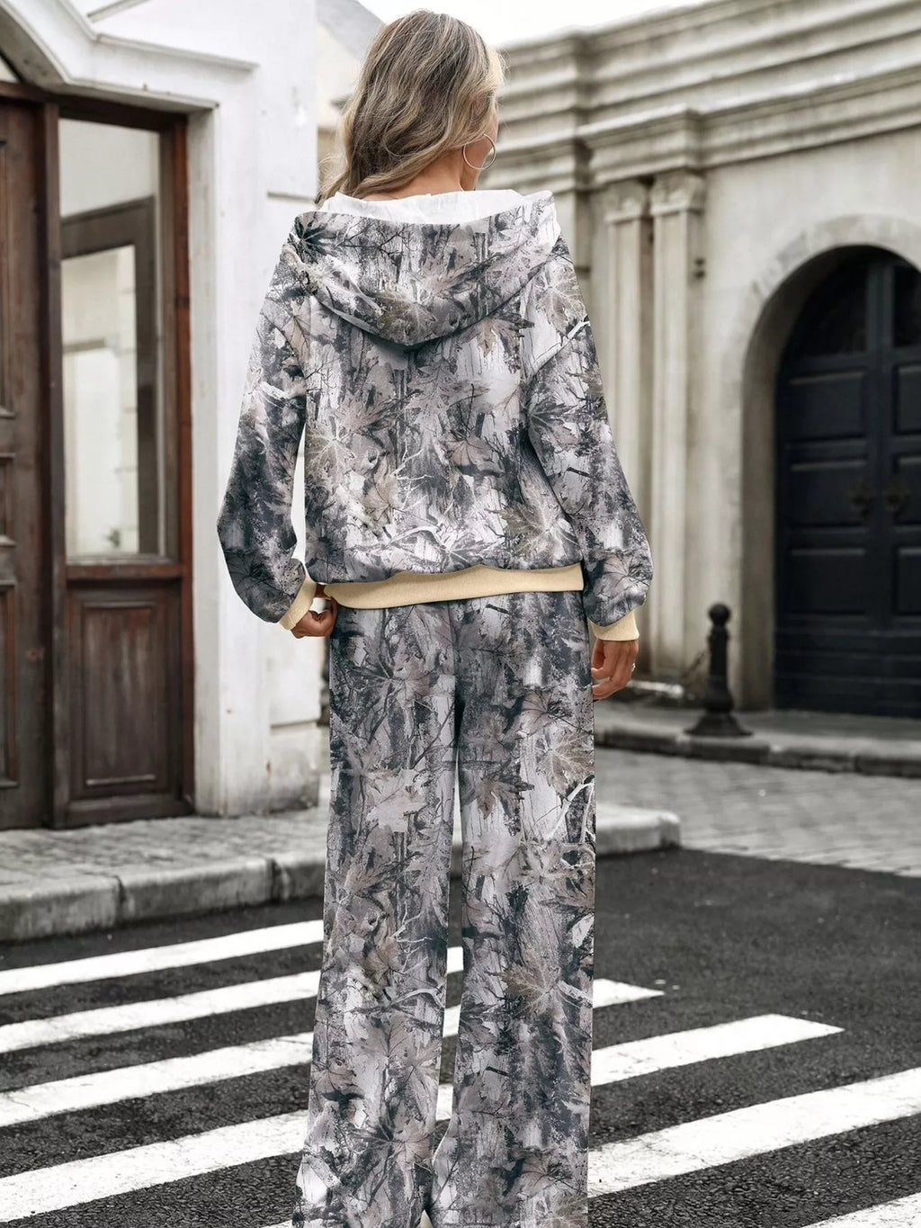 Printed Long Sleeve Hoodie Pants Set (6)