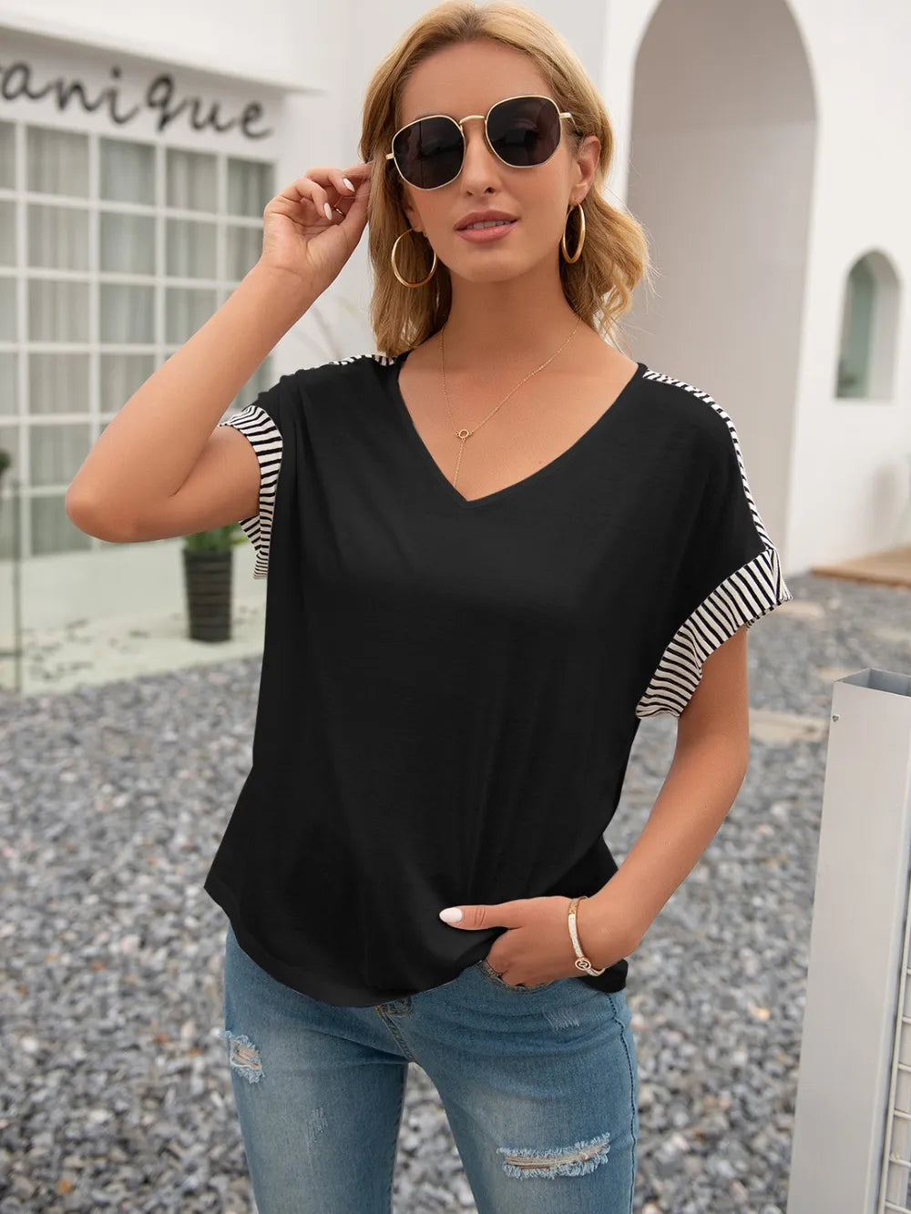 Striped V-neck Short Sleeve T-shirt (2)