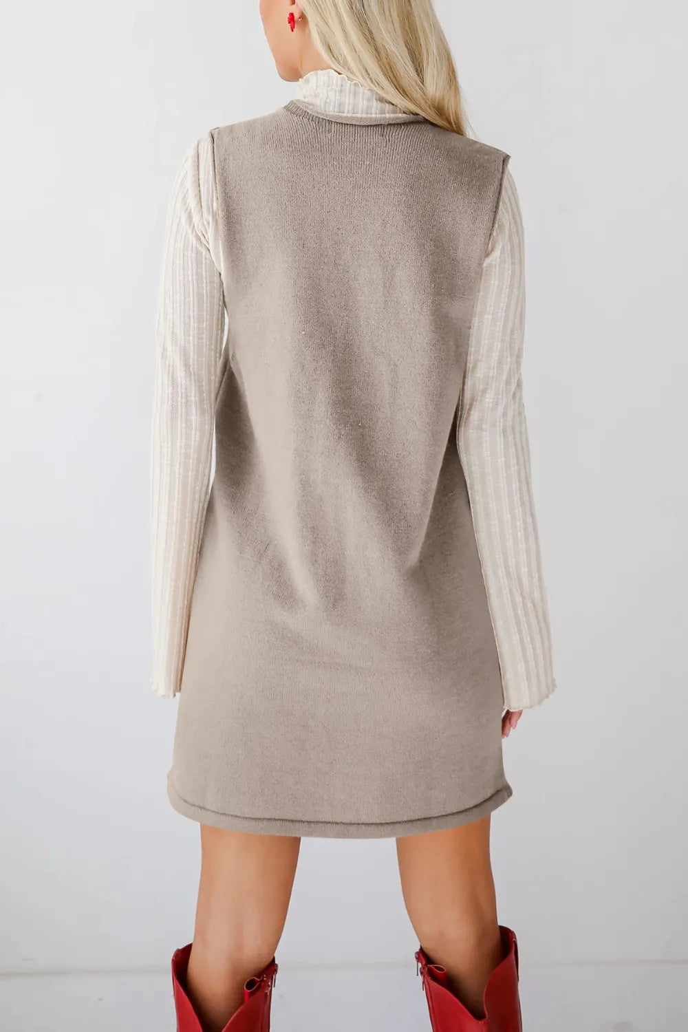 Pocketed V-neck Mini Sweater Overall Dress (16)