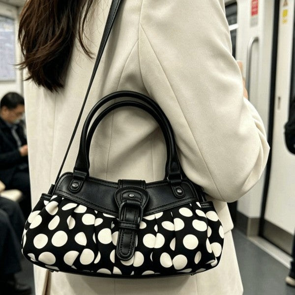Retro Black-and-white Polka-dot Underarm Shoulder Bag photo 4