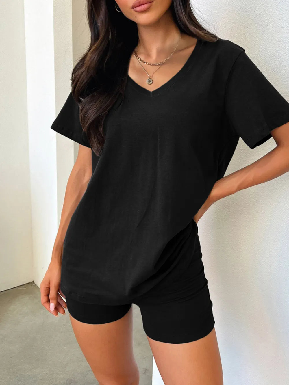 V-neck T-shirt Shorts Set (8)