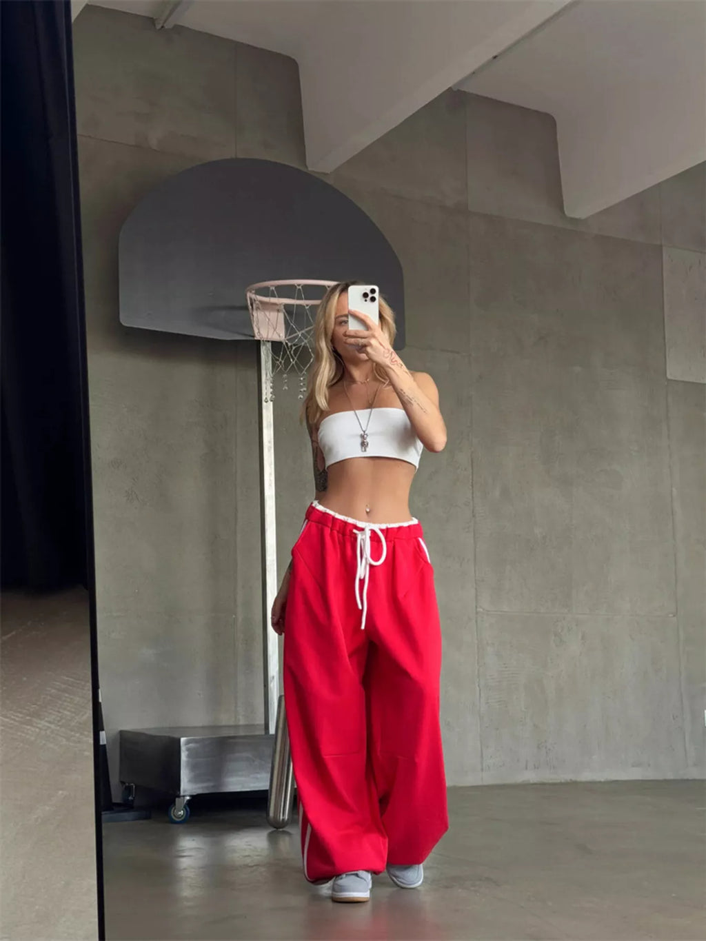 Side Stripes High-waisted Wide-leg Sweatpants (4)