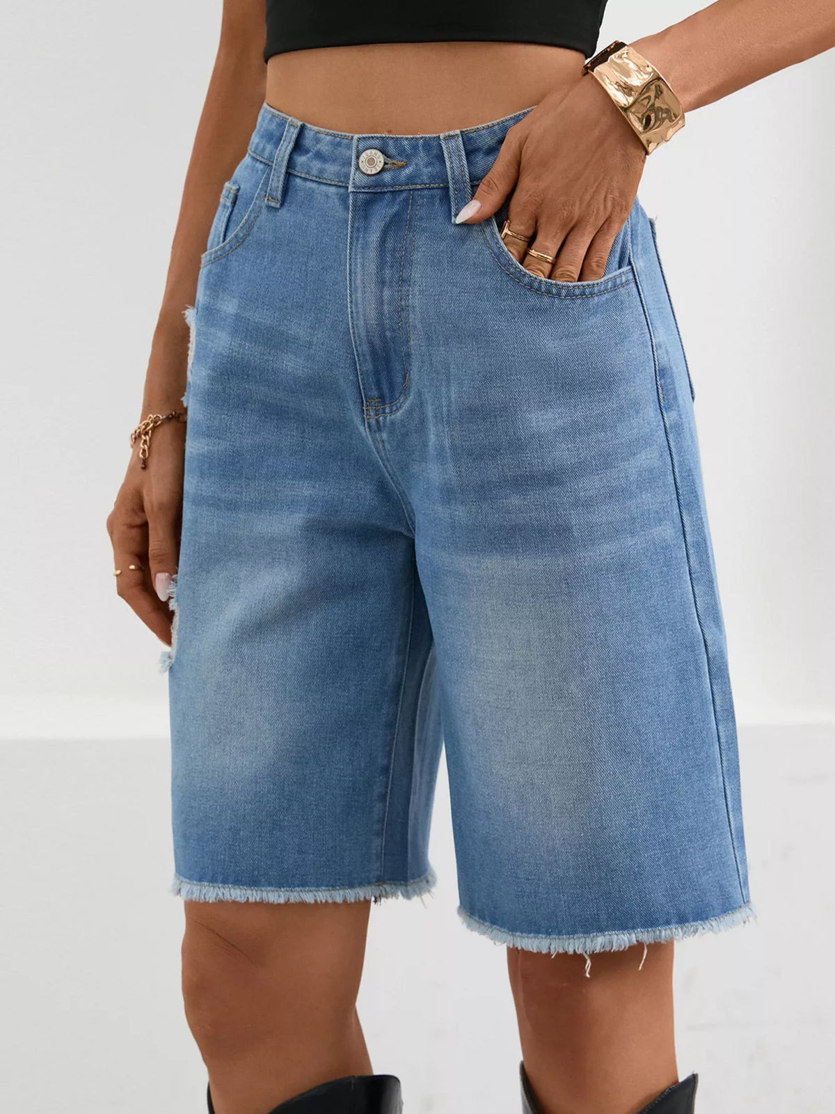 Ripped Frayed Hem Denim Shorts (3)