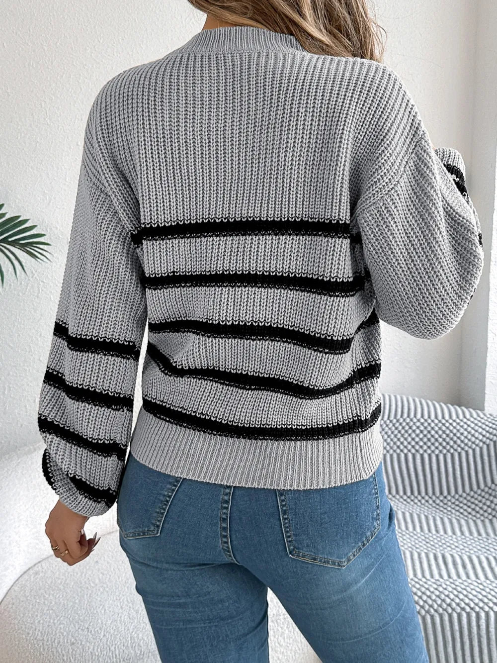 Striped Round Neck Long Sleeve Sweater (8)