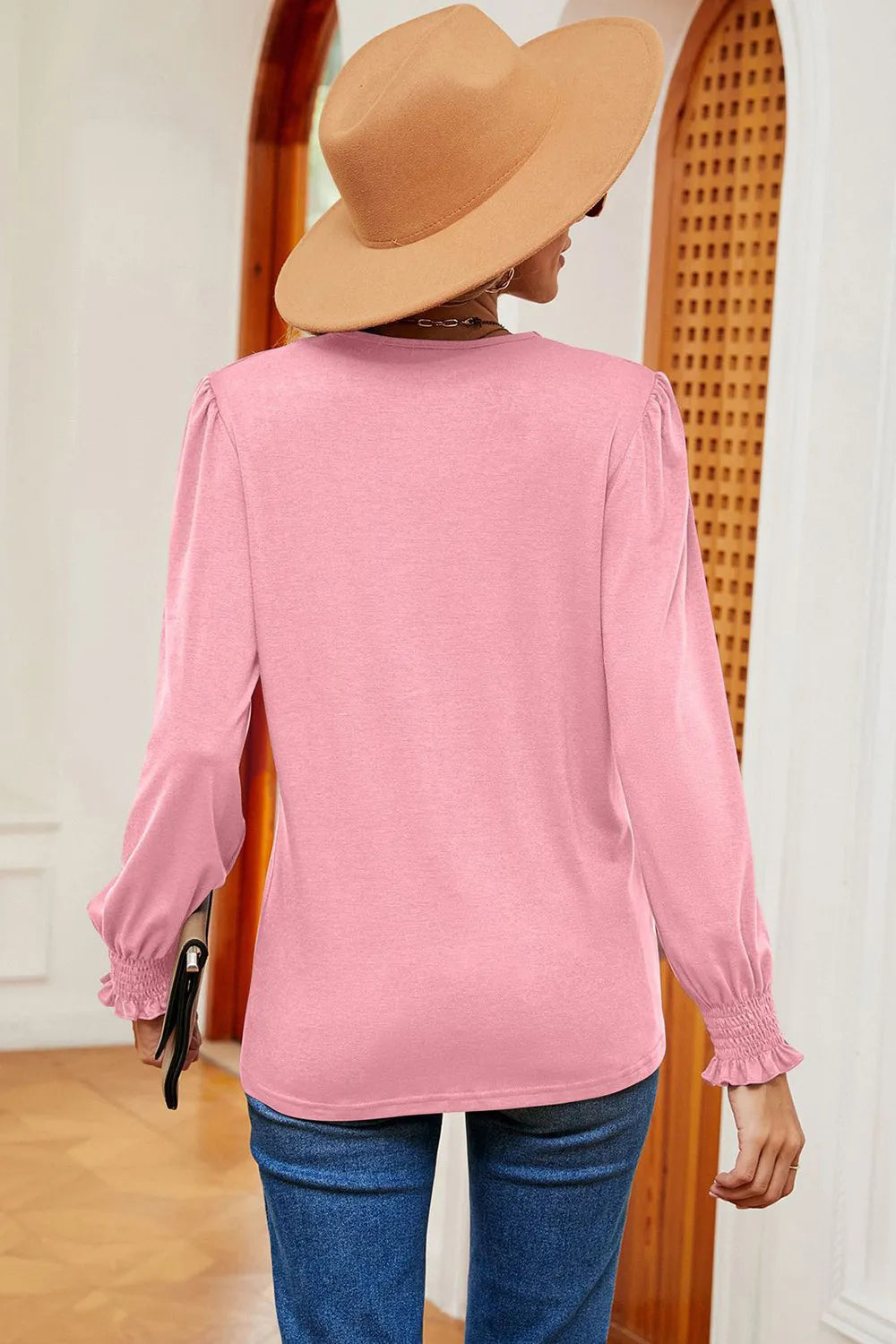 Lace Detail V-neck Lantern Sleeve T-shirt (10)