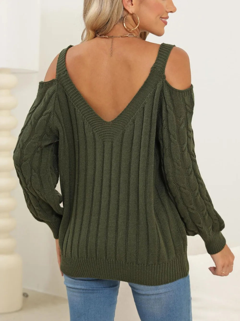 Cable-knit V-neck Long Sleeve Sweater (2)