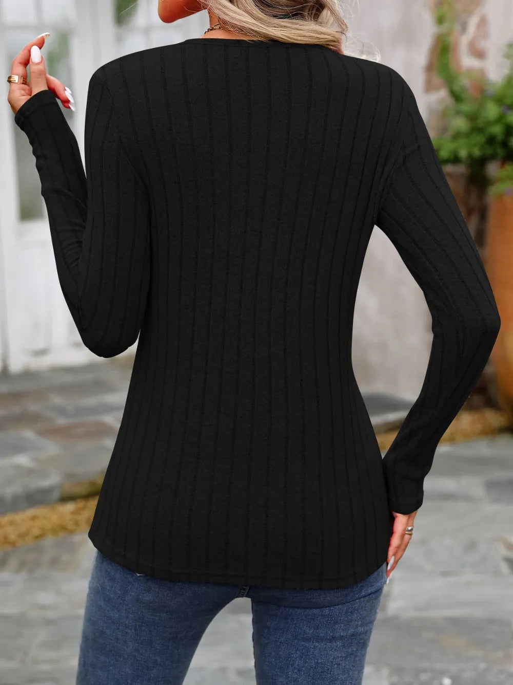 Decorative Button Round Neck Long Sleeve T-shirt (14)