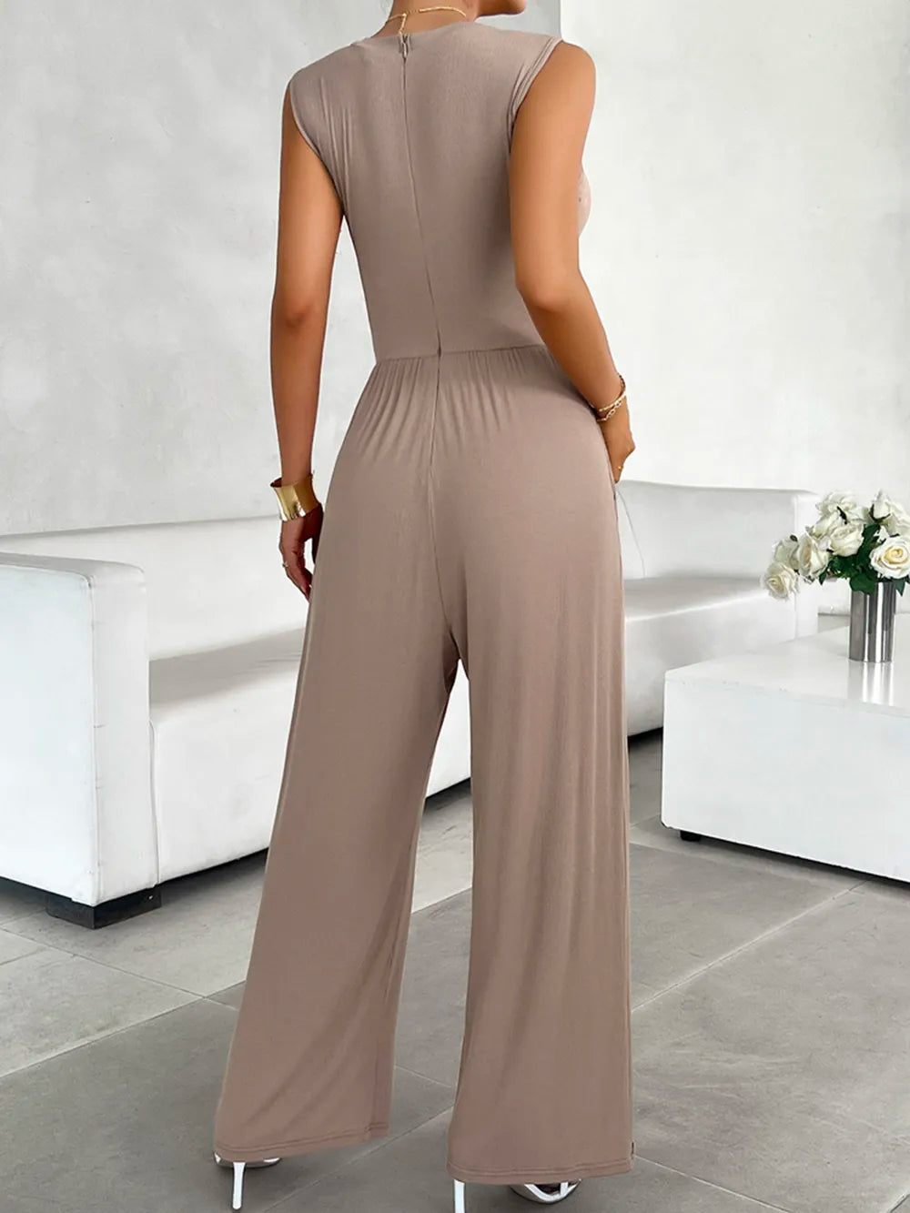 Round Neck Sleeveless Wide Leg Jumpsuit (2)