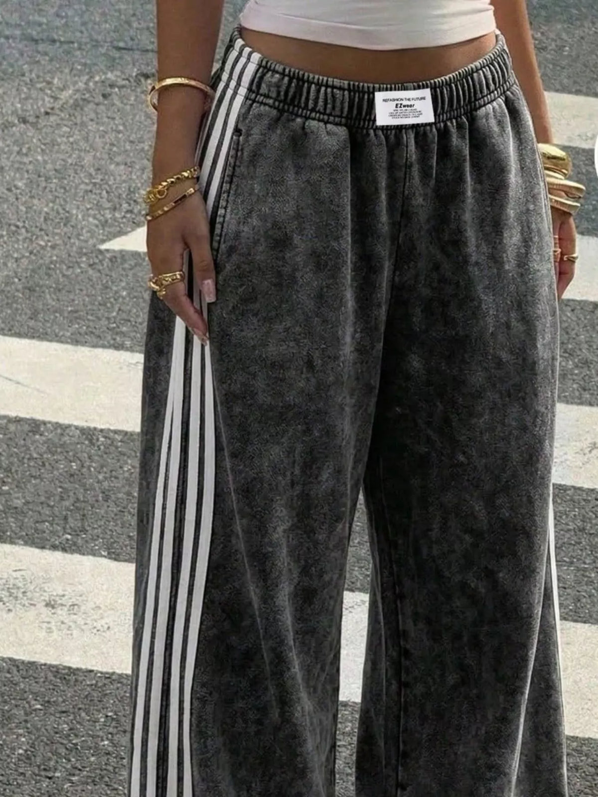 High-waisted Wide-leg Track Pants Side Stripes (9)