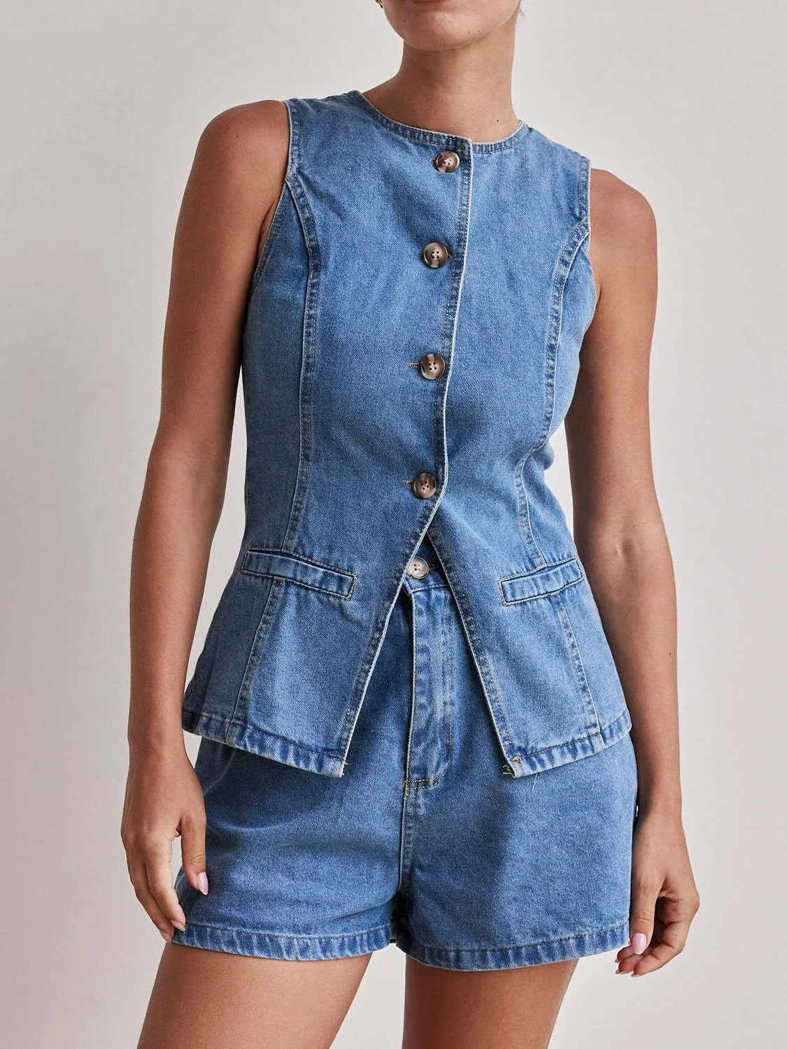 Button Down Vest Shorts Denim Set (9)
