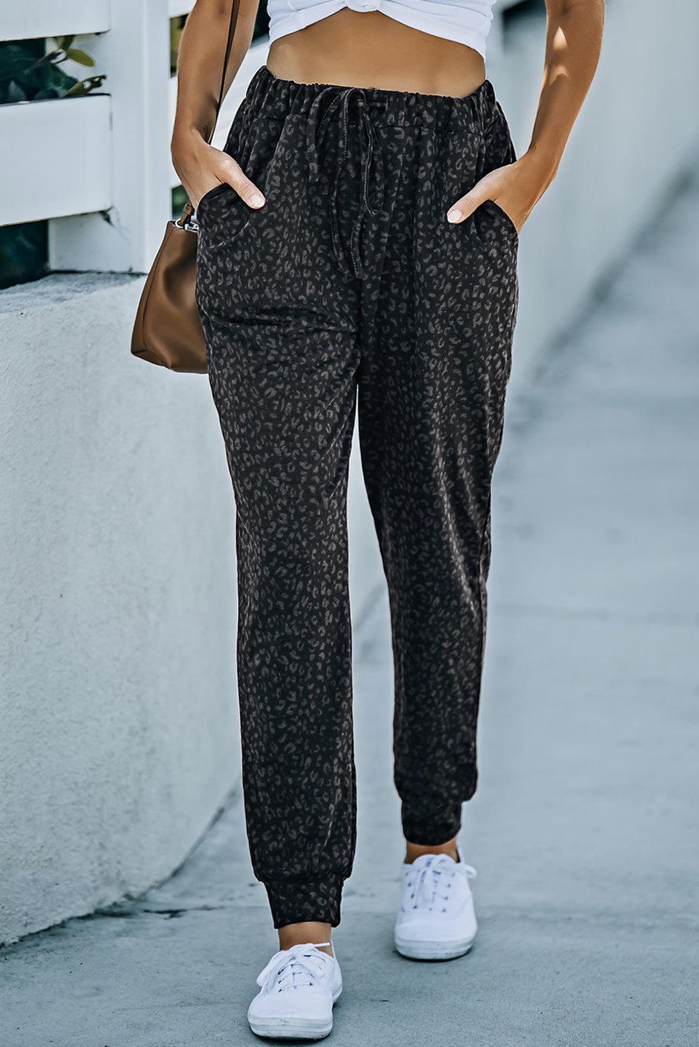 Leopard Print Joggers Pockets (8)