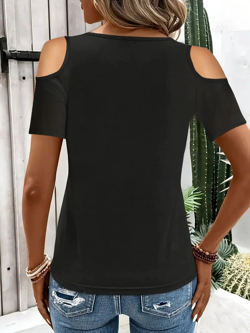 Cold Shoulder T-shirt Metal Ring Detail (3)