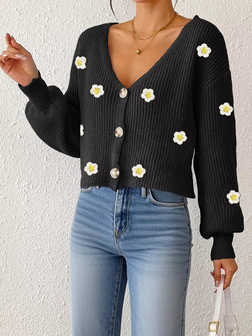 Floral V-neck Button-down Cropped Cardigan (3)