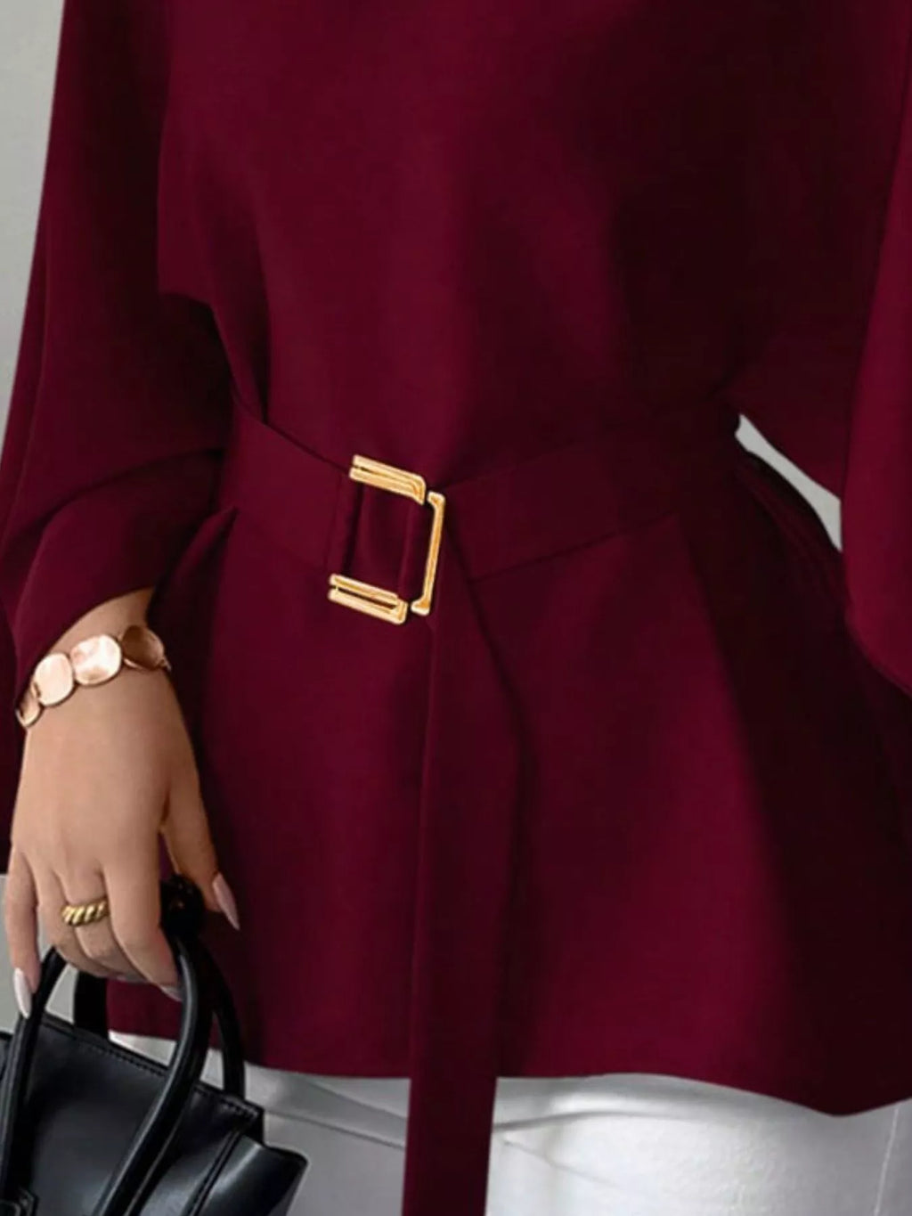 Round Neck Belt Batwing Sleeve Blouse (15)