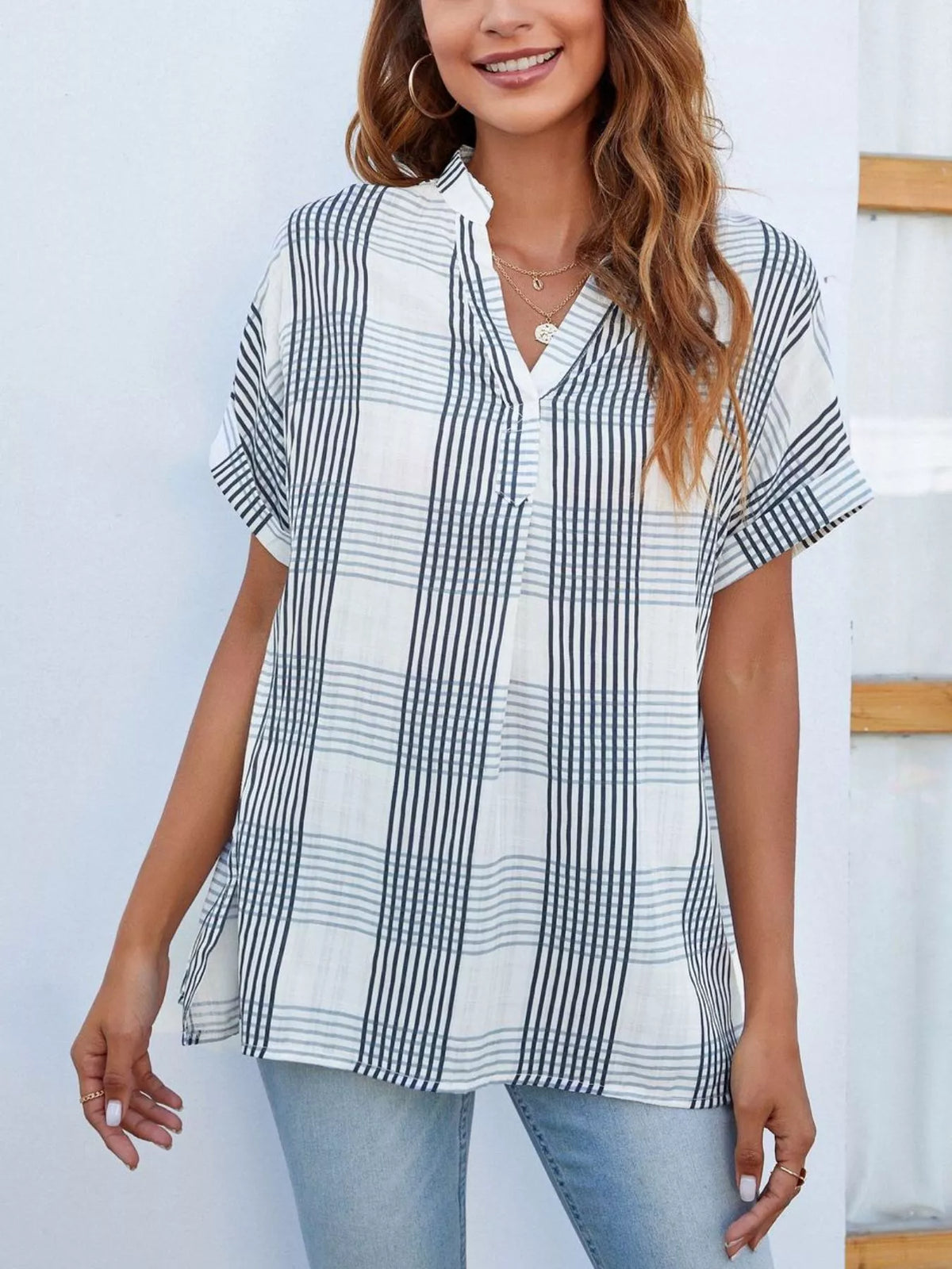 Notched Short Sleeve Blouse (5)