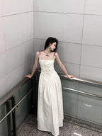 Strap Dress Waist-cinching Figure-flattering photo 3