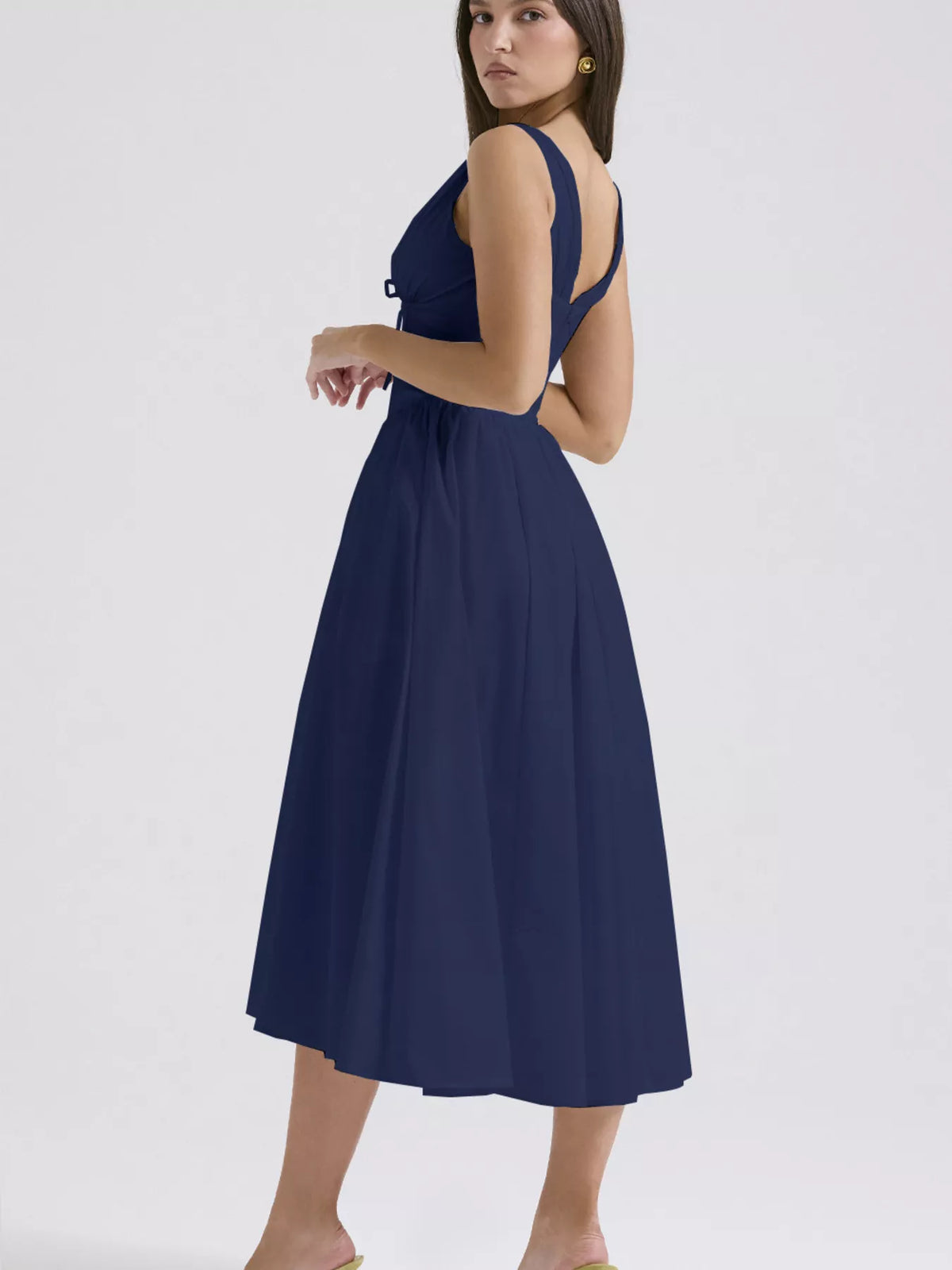 V-neck Sleeveless Midi Dress (19)