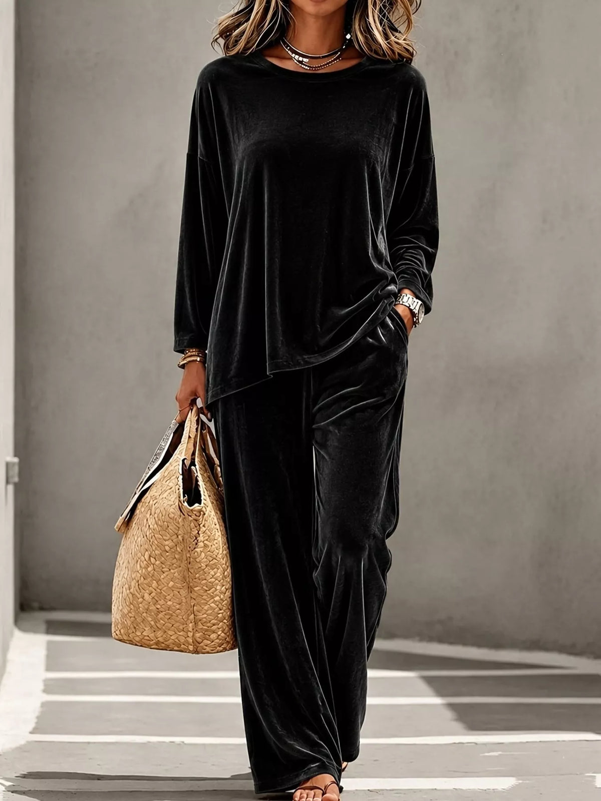 Full Size Velvet Long Sleeve Top Pants Set Plus (7)