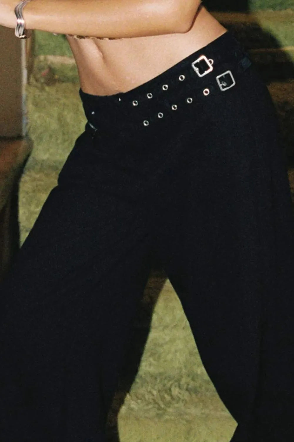 Wide Leg Jeans Pockets (17)