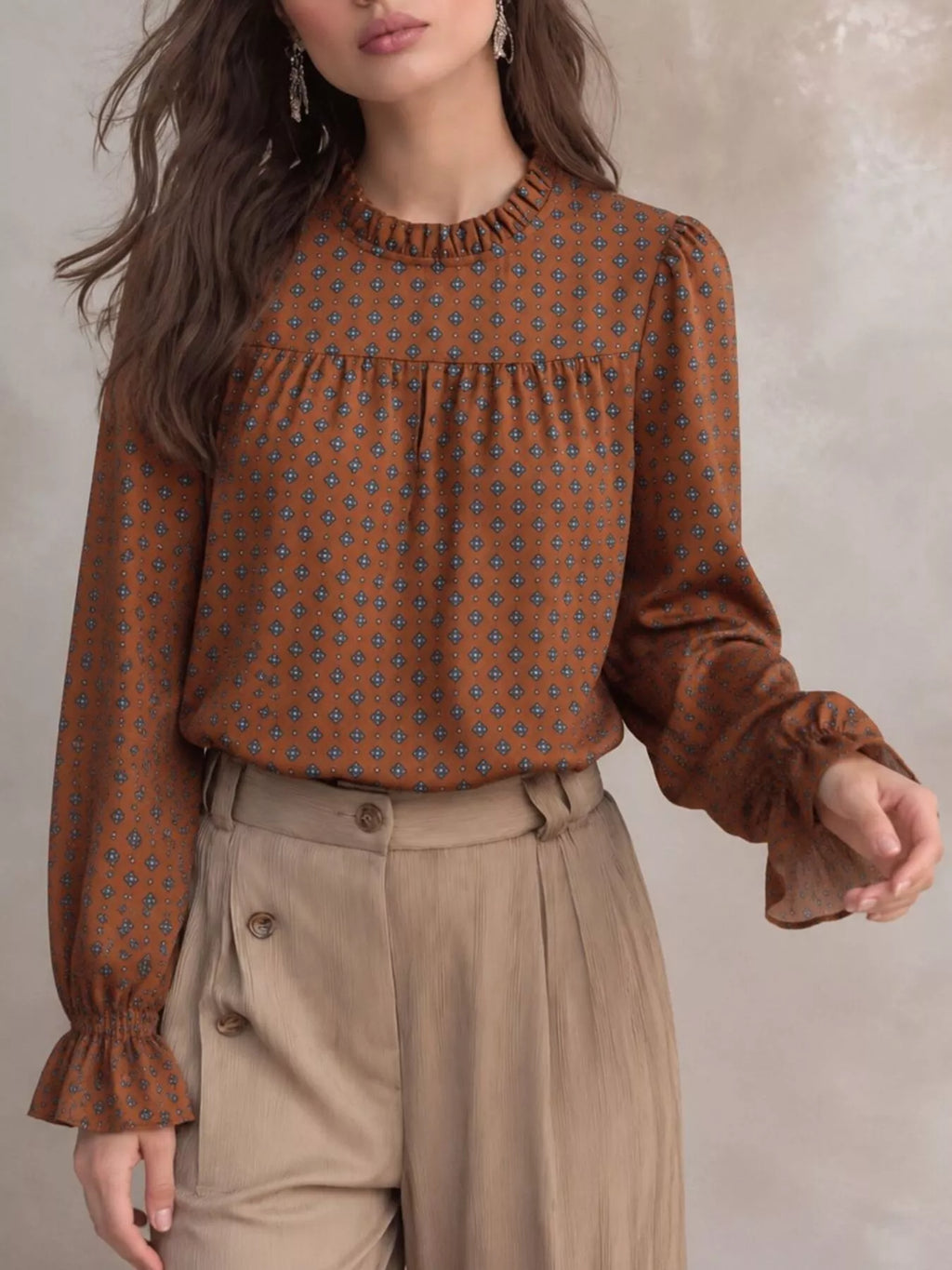 Geometric Print Mock Neck Puff Sleeves Blouse (2)