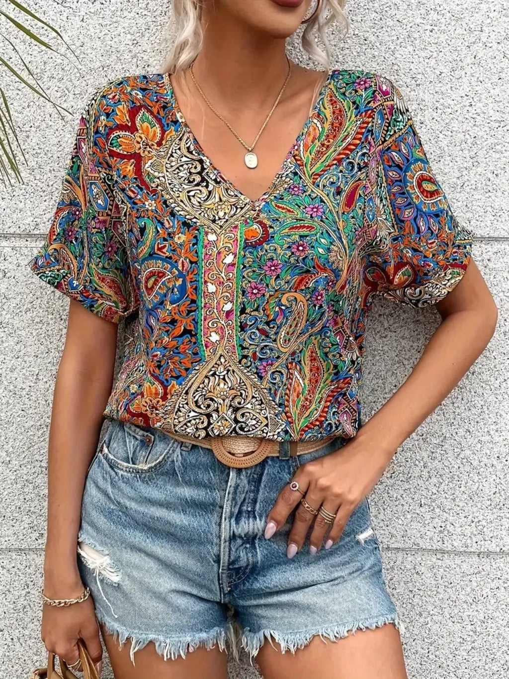 Bohemian Paisley Print V-neck Short Sleeve T-shirt