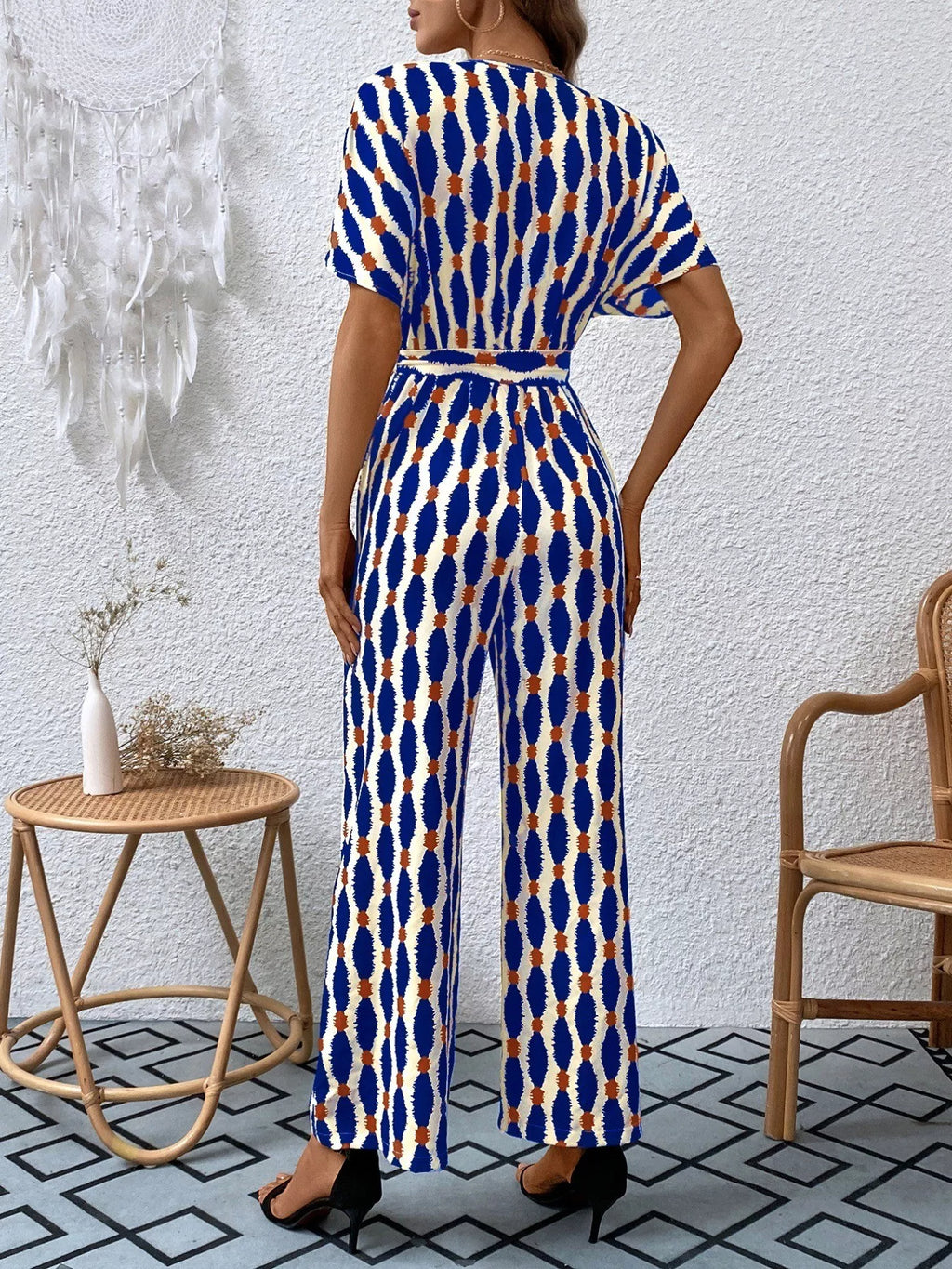 Printed Surplice Tie Waist Short Sleeve Jumpsuit (14)
