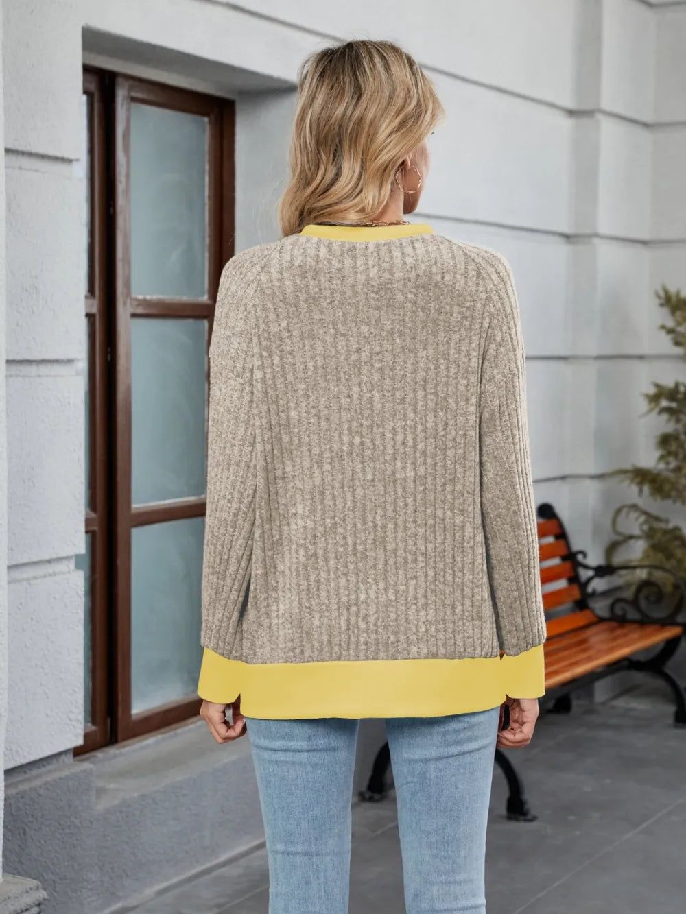 Contrast Trim Round Neck Long Sleeve T-shirt (8)