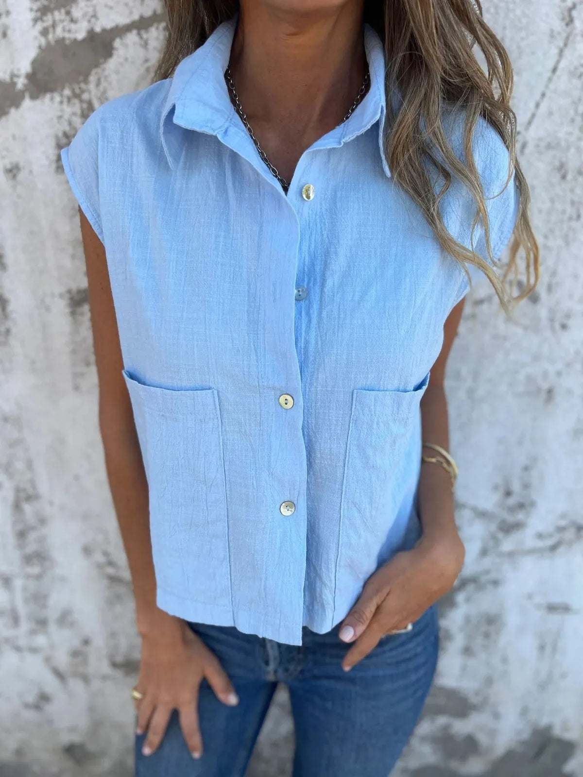 Full Size Textured Button-front Sleeveless Shirt Plus (7)