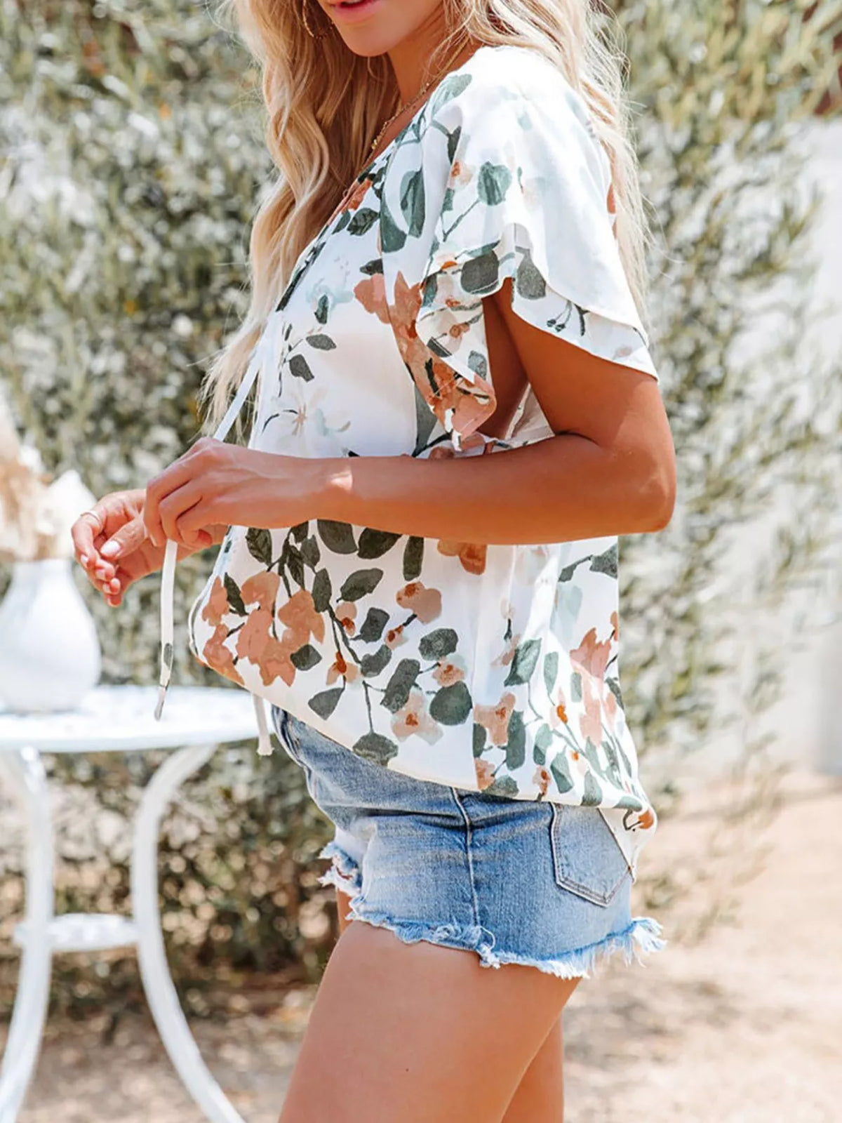 Full Size Floral Print V-neck Shirt Plus (5)
