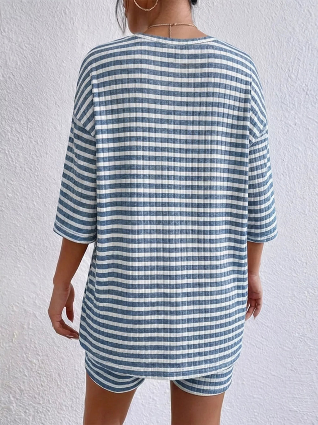 Striped Round Neck Top Shorts Set (15)