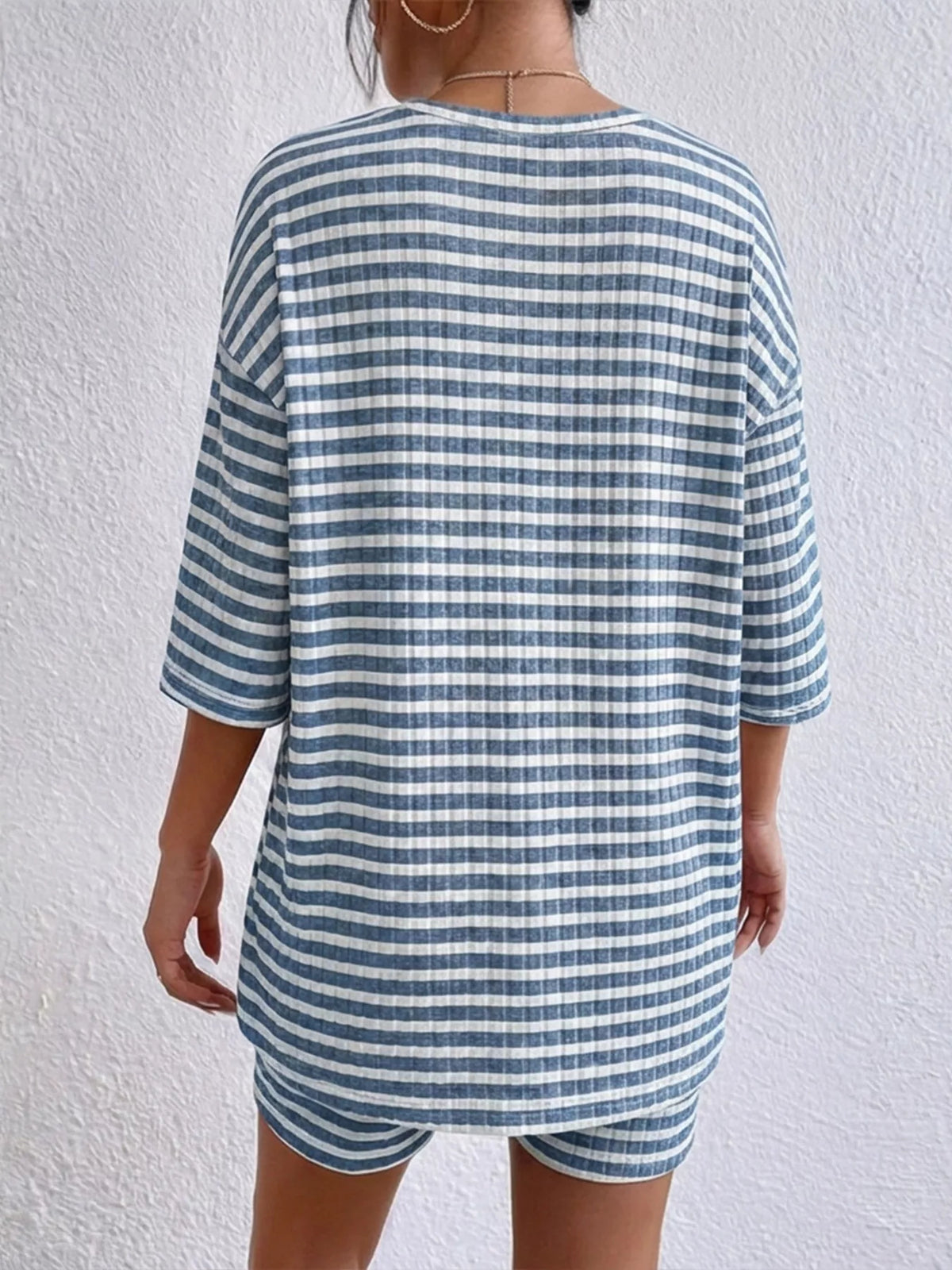 Striped Round Neck Top Shorts Set (15)