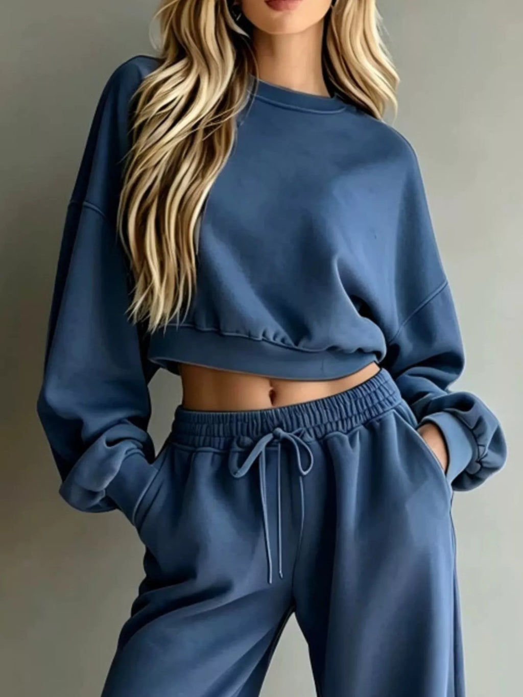 Round Neck Cropped Sweatshirt Wide-leg Pants (11)