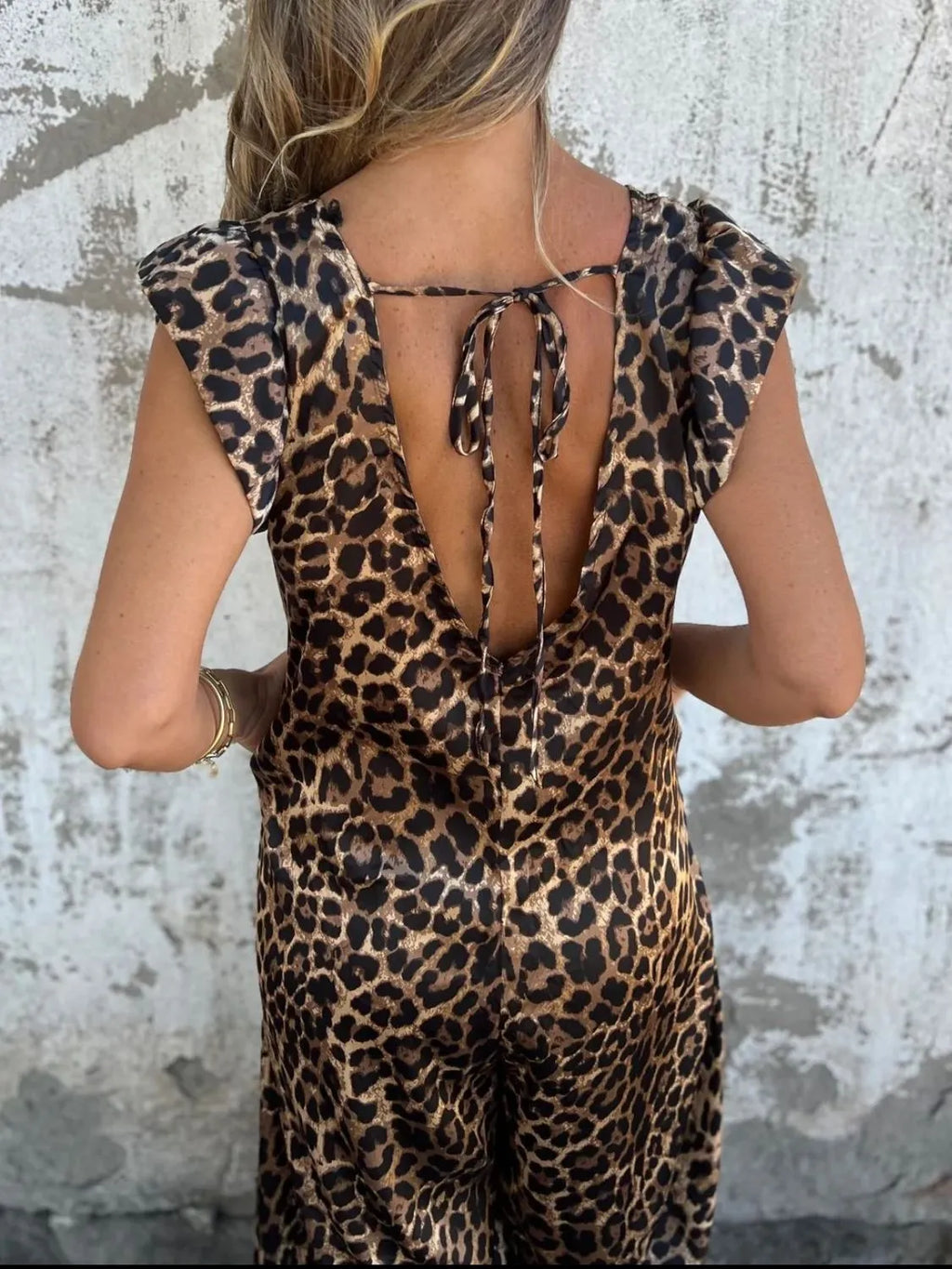 Full Size V-neck Cap Sleeve Wide Leg Jumpsuit Plus (2)