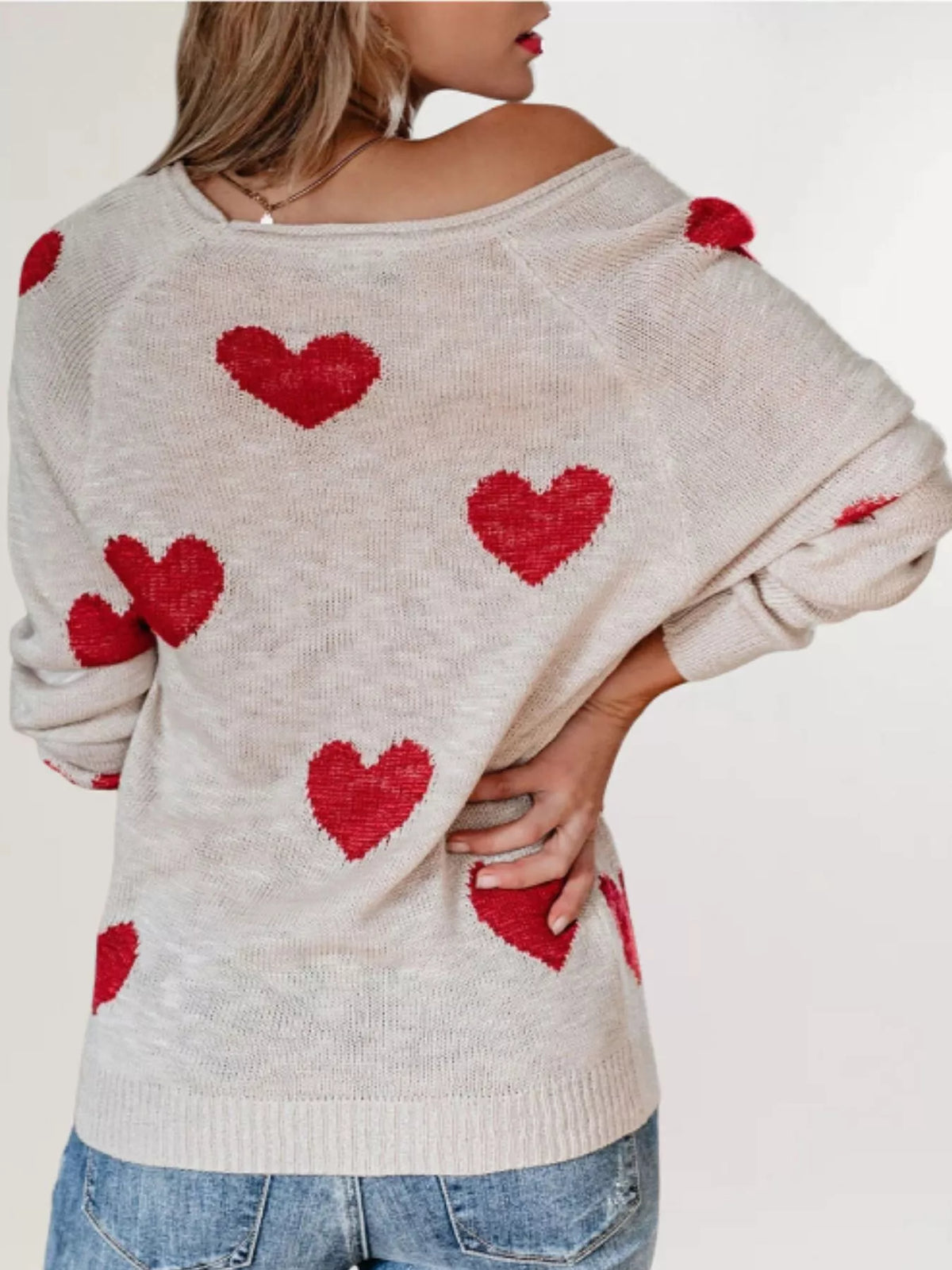 Heart Pattern Raglan Sleeve Sweater (3)