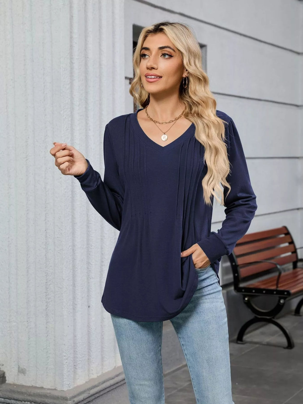 V-neck Long Sleeve Relaxed Fit T-shirt (32)